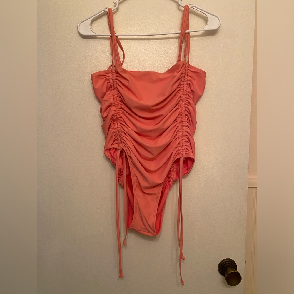Cyn & Luca Elizabeth One Piece Swimsuit - Size Medium - Apricot/Pink